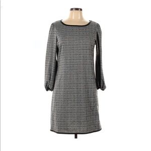 Plaid Dress with Long Sleeves